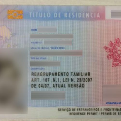 É importante notar que o pedido de visto de reagrupamento familiar deve ser apresentado no prazo de 90 dias após o deferimento do SEF. A não apresentação dentro deste prazo pode resultar na caducidade da decisão de reconhecimento do direito ao reagrupamento familiar.